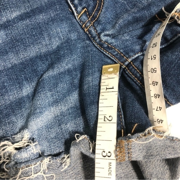 AMERICAN Eagle Hi-Rise Distressed Jean Shorts, size 4 - Picture 10 of 10